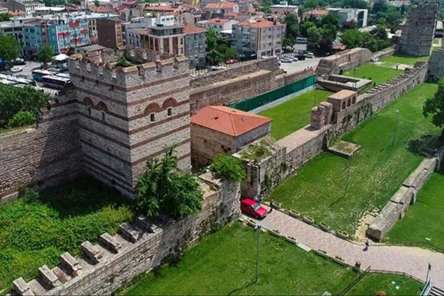 The land walls of Istanbul near Edirnekapı