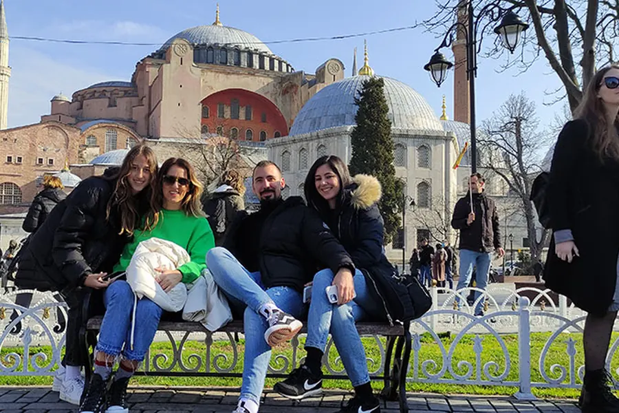 Tour group in front of Hagia Sophia in Sultanahmet