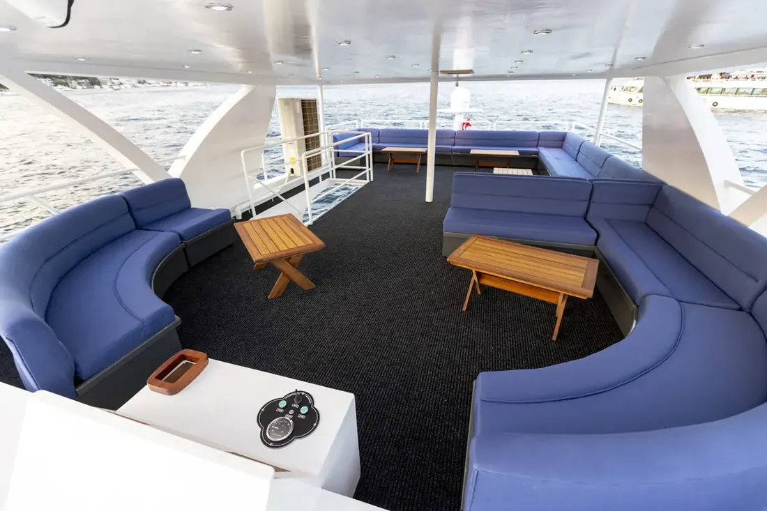 Flybridge lounge on the White Istanbul yacht