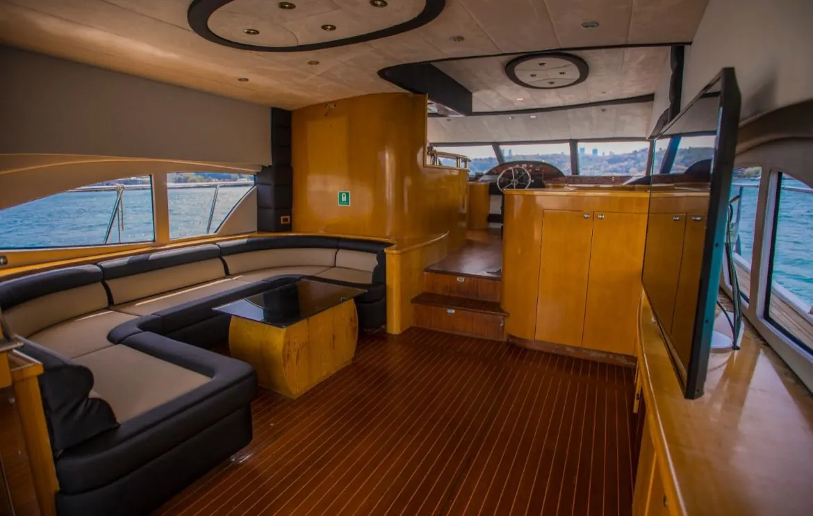 Saloon with sofas on the Riviera yacht