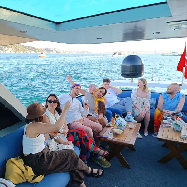 Luxury Bosphorus Yacht Charter for Corporate Parties & Celebrations