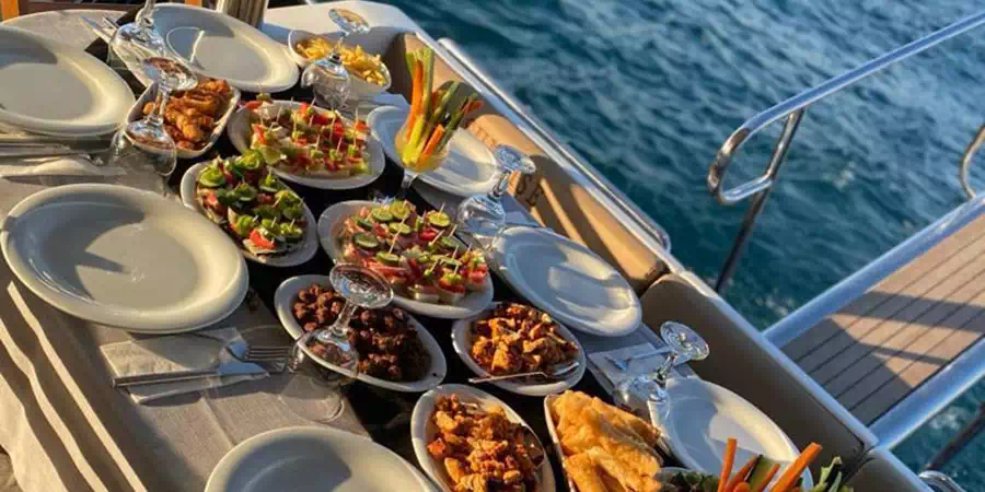 Private Bosphorus Dinner Cruise, Istanbul Dinner Cruise with Private Yacht