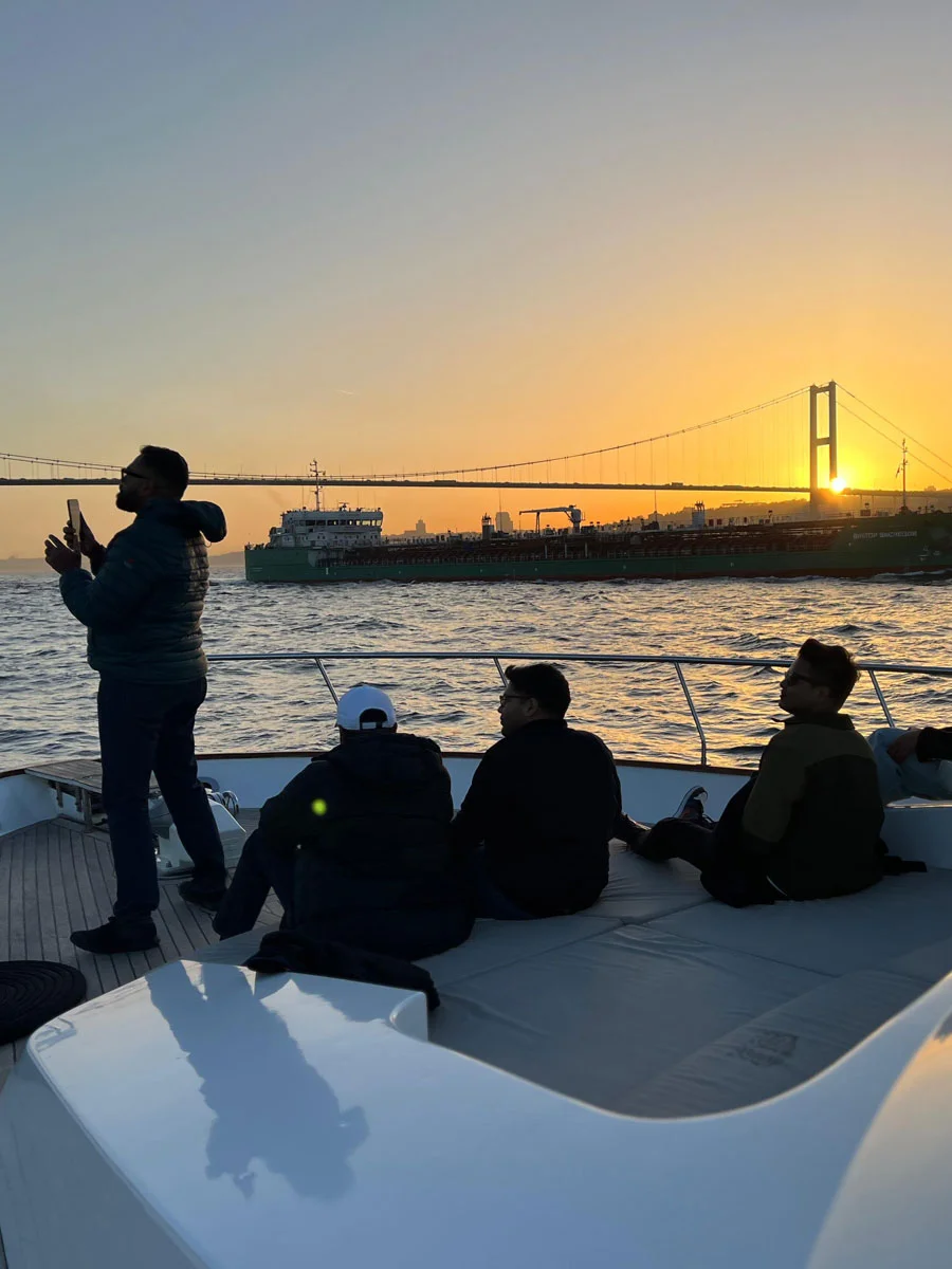 Istanbul Bosphorus Sunset Yacht Cruise