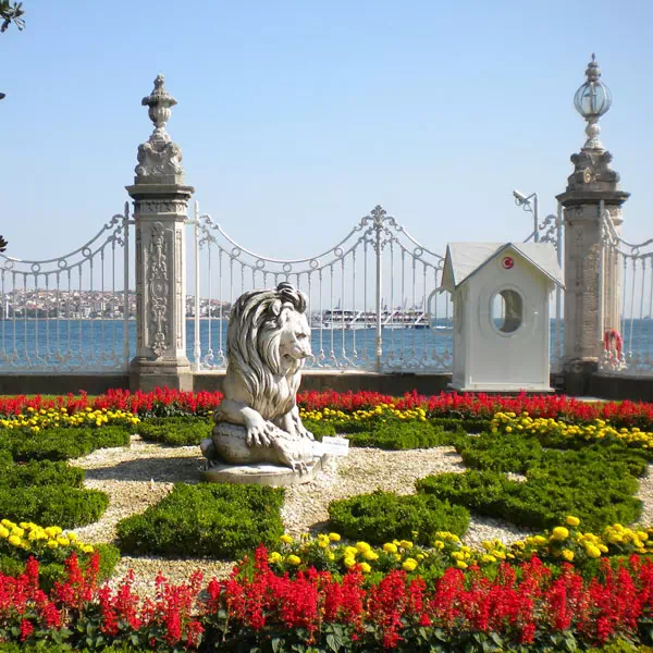 Dolmabahçe Palace