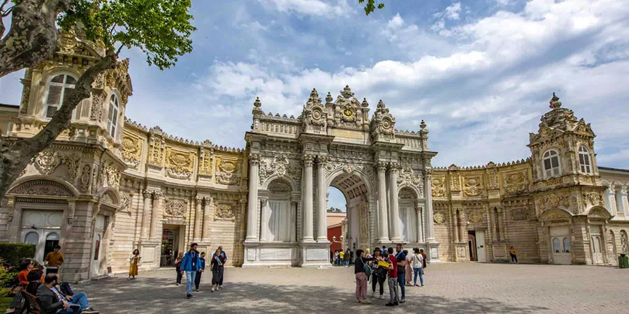 Istanbul Dolmabahce Palace Tour