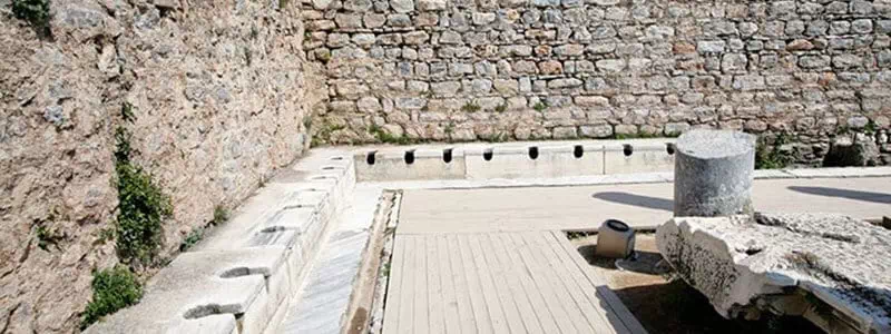 Ephesus Latrine, The Public Toilets of Ephesus