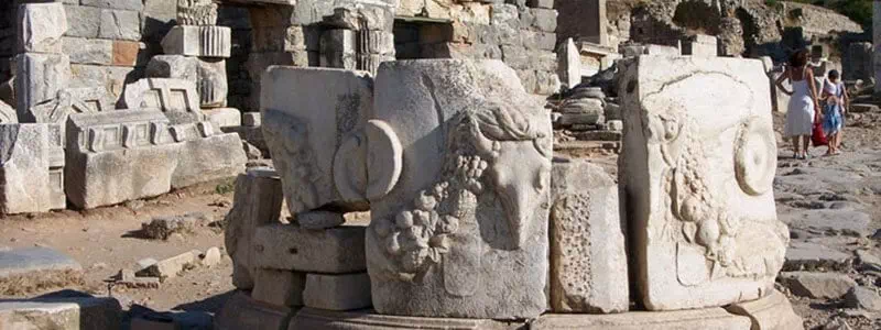 Fountain of Pollio in Ephesus
