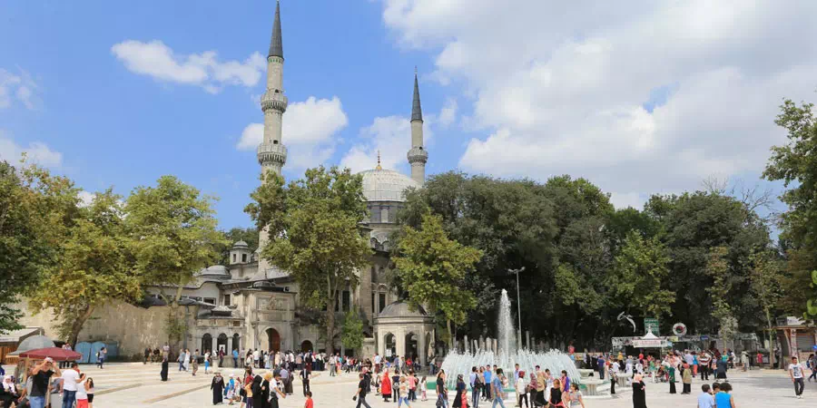 Visit Sultan Ahmet Mosque