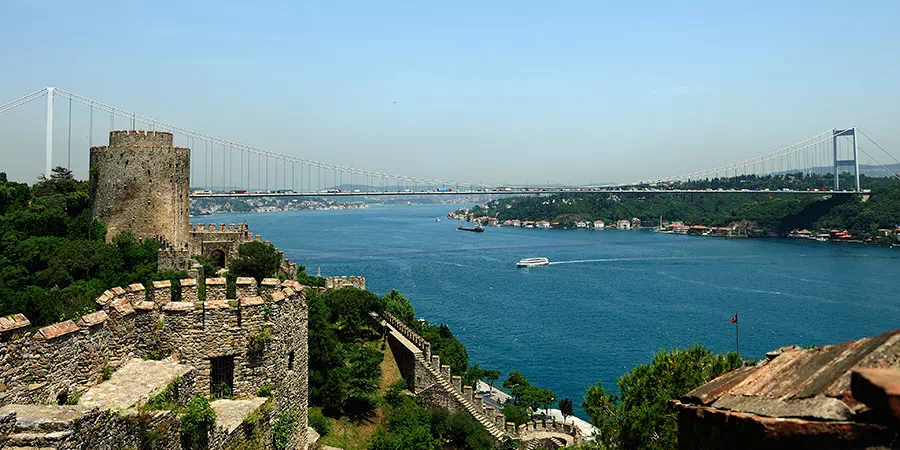 Istanbul Bosphrous and Black Sea Cruise with Lunch