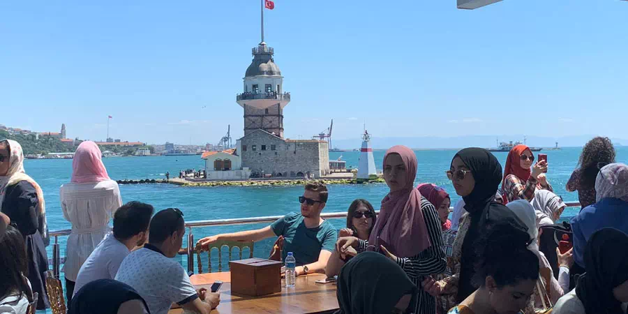 Istanbul Bosphorus Lunch Cruise on Boat