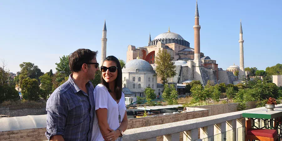 Istanbul Tour for the Best Selfies