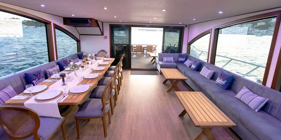 VIP Yacht Cruise Istanbul – Luxury Private Bosphorus Experience